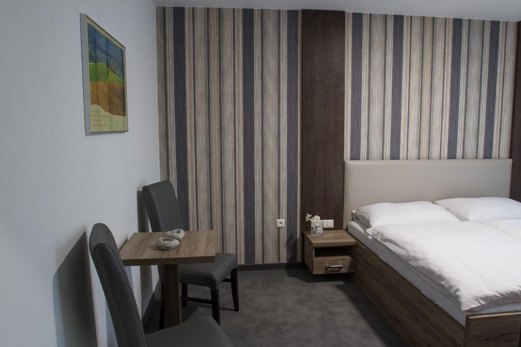 Guest House Frizzante Turčianske Teplice Habitación foto